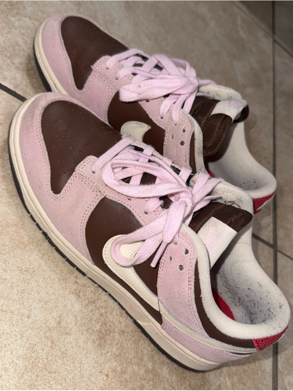 Nike Low-Top Sneakers in Pink and Brown